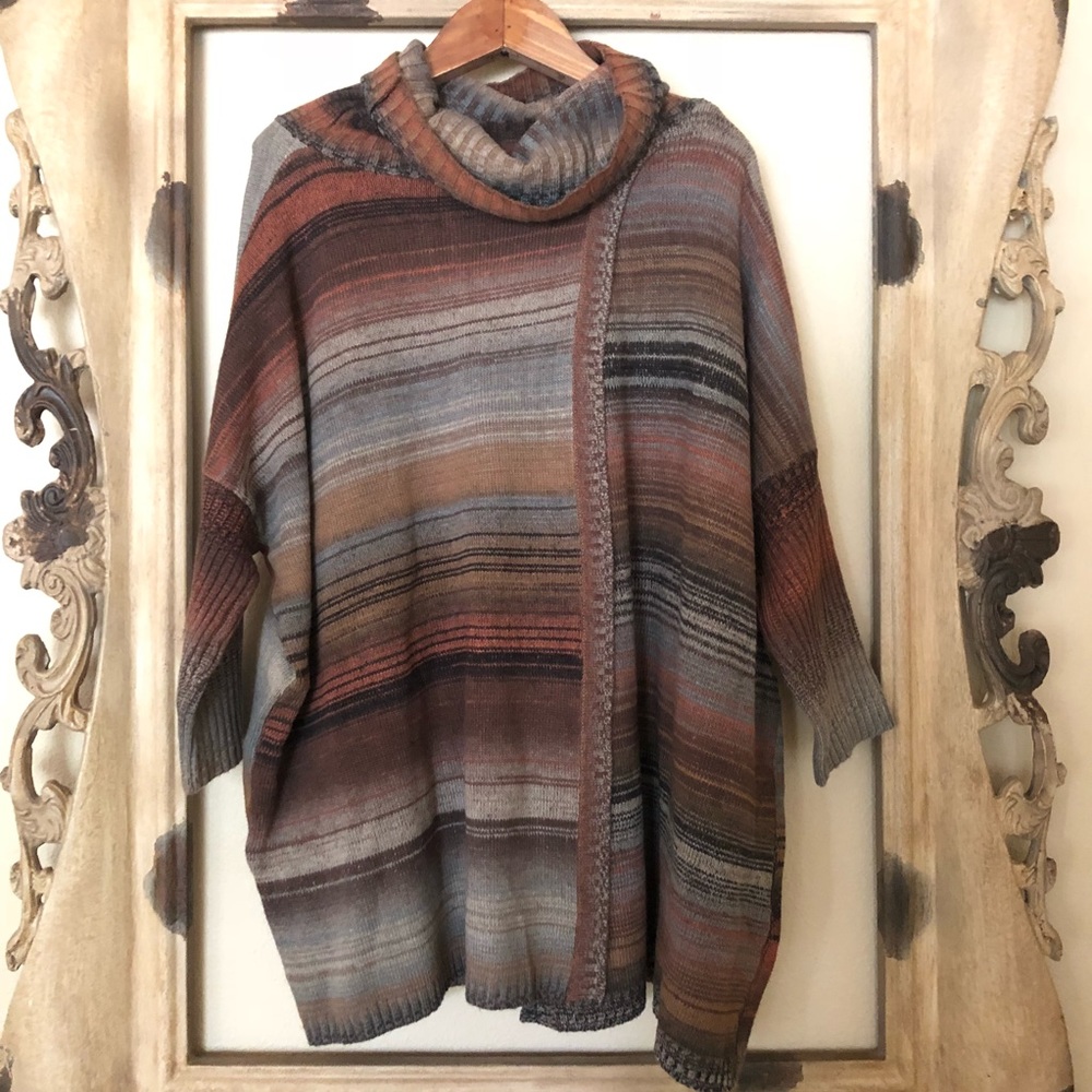 {Dor Dor Couture} Pullover Sweater/Wrap